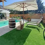 Дом отдыха Harry's House Con Piscina Privata