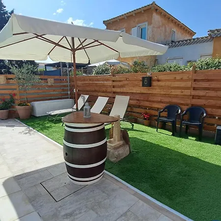 Harry's House Con Piscina Privata Feriehus *