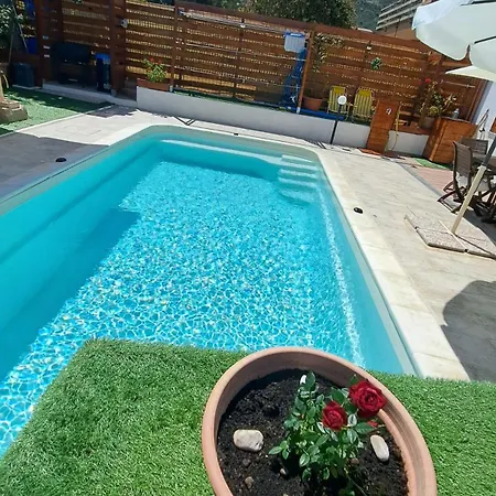 Harry's House Con Piscina Privata San Teodoro (Sardinia)